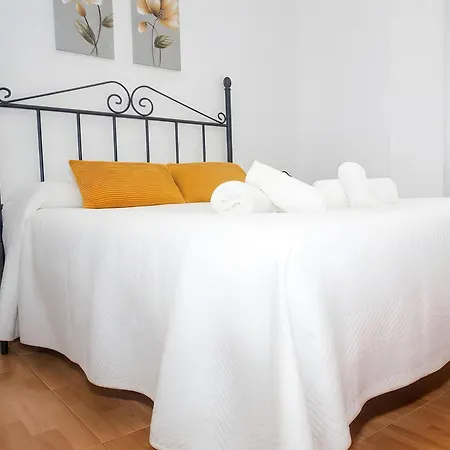 Appartement En Conil Facil Aparcamiento Solo Familias Y Parejas *